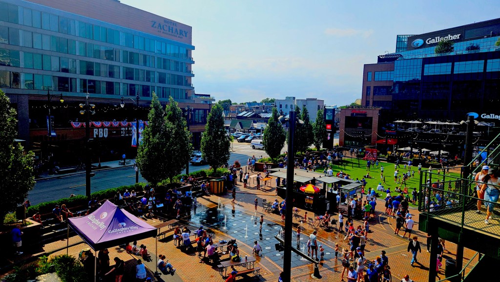 Cool Things to Do in Chicago This Weekend Taste of Bronzeville, 6